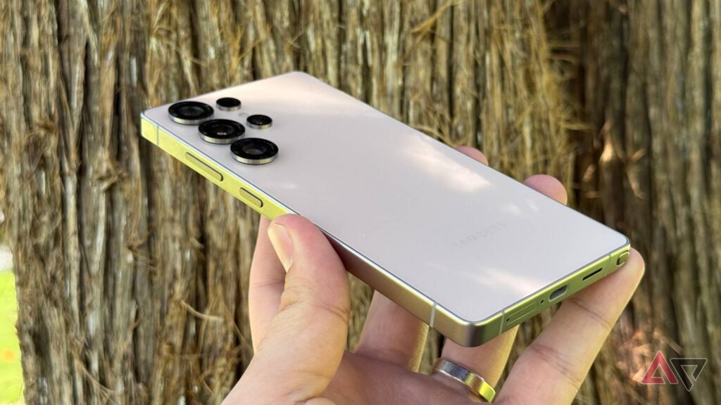 Samsung Galaxy S26 Ultra's leaked cases tease a magnetic future