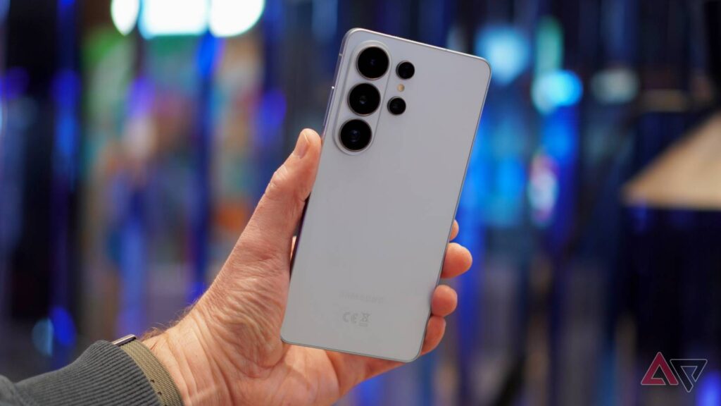 I tested the Galaxy S26 Ultra, and the Privacy Display has to be seen to be believed