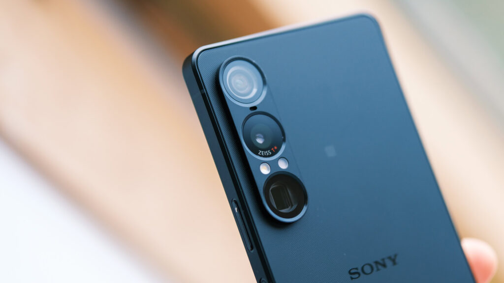 Sony Xperia 1 VII camera bar