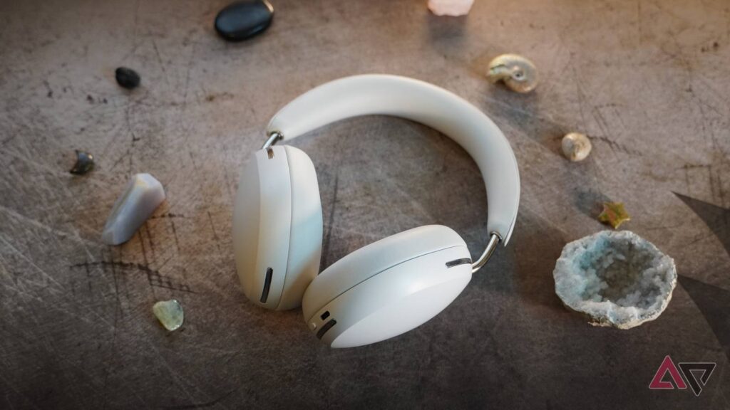 The biggest drawback of these Sonos headphones has now been fixed The biggest drawback of these Sonos headphones has now been fixed