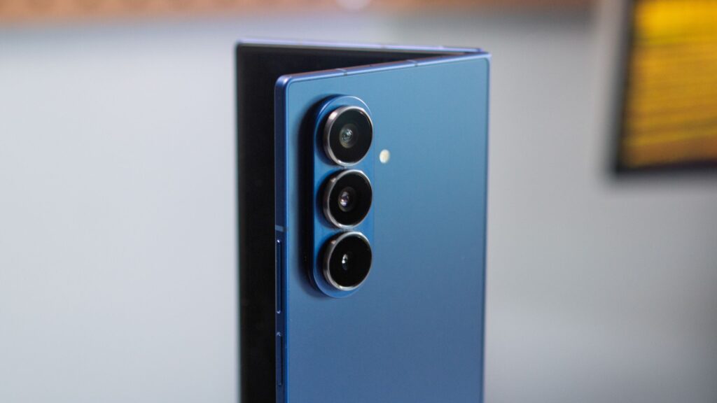 After the Galaxy S26 Ultra, Samsung may finally speed up charging on its foldables