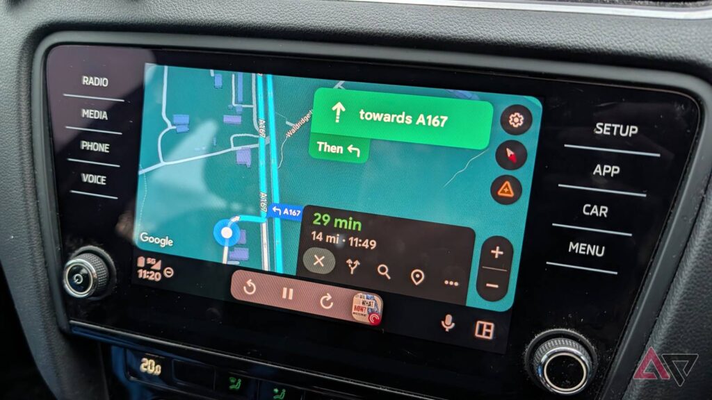 Android Auto bug streak continues with missing signal icon