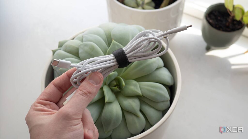 I found out firsthand that some USB cables are too long for their own good I found out firsthand that some USB cables are too long for their own good