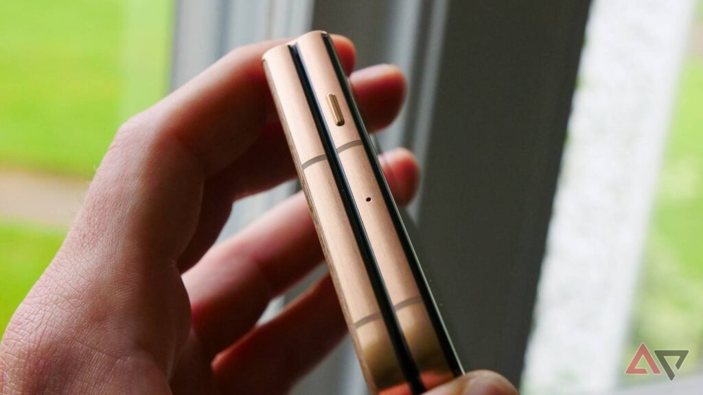 Motorola's Razr Ultra successor could feature a small change, and we hope it's worth it