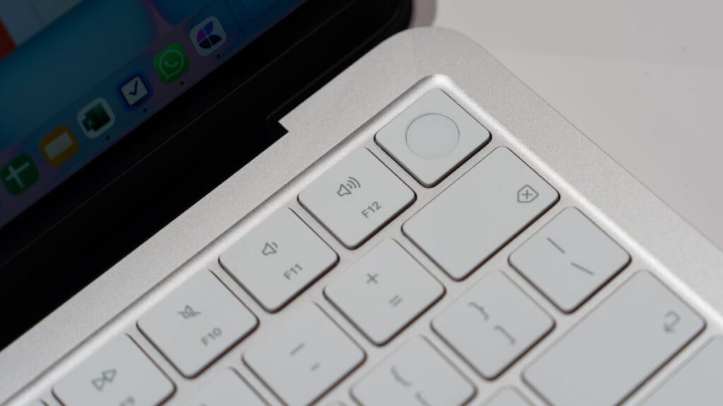 The MacBook Neo Is Actually (Somewhat) Repairable The MacBook Neo Is Actually (Somewhat) Repairable