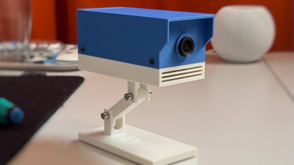 This 3D-printed privacy-first security camera uses a Pi Zero 2 under the hood This 3D-printed privacy-first security camera uses a Pi Zero 2 under the hood