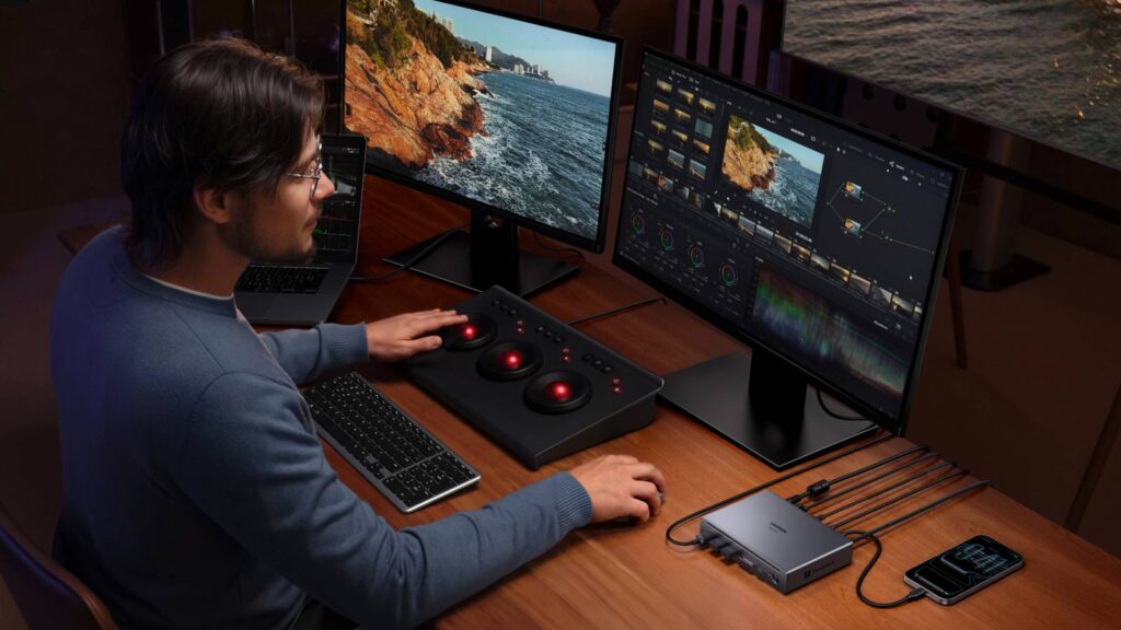 Save on UGREEN's Thunderbolt 5 docks and upgrade your workspace