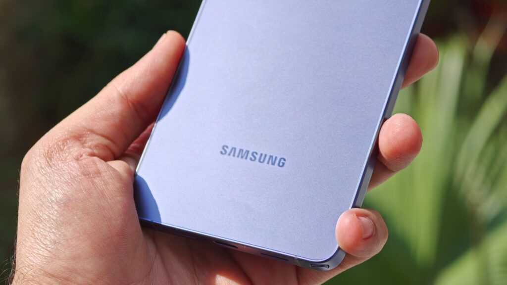 This Samsung Wallet feature might stop working if you don’t update Play Services This Samsung Wallet feature might stop working if you don't update Play Services