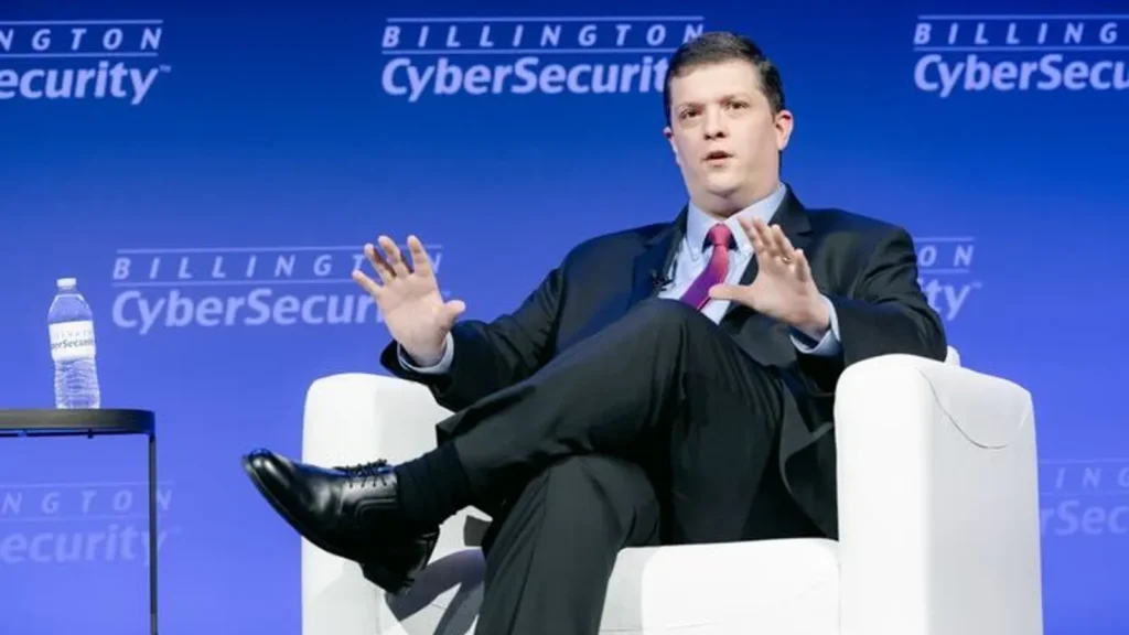 US, UK authorities warn that Firestarter backdoor malware survives patching