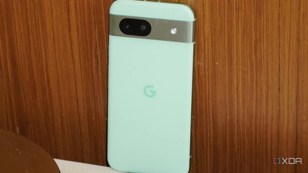 Your old phone is still better than half the smart displays people keep buying